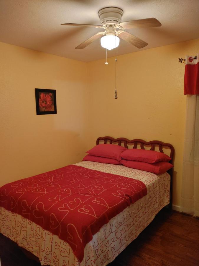 The Kind House Hosting, Low Monthly Rates, Traveling Nurses, Fletc, & Travelers! Брансуик Экстерьер фото